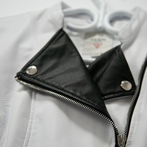 White Cross-Zip Guess Jacket XS - Picture 7 of 7